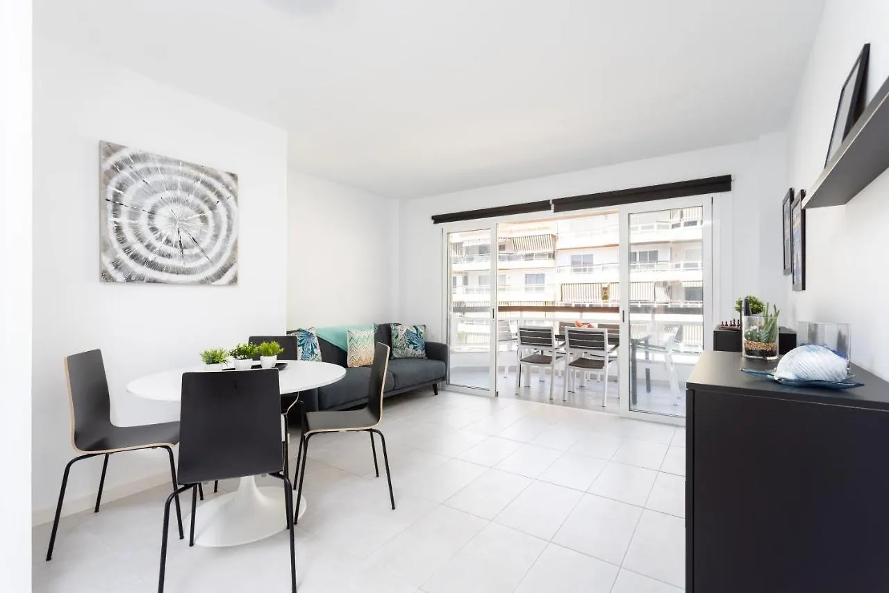 Home2Book Paradise Los Cristianos, Pool & Wifi アロナ アパート