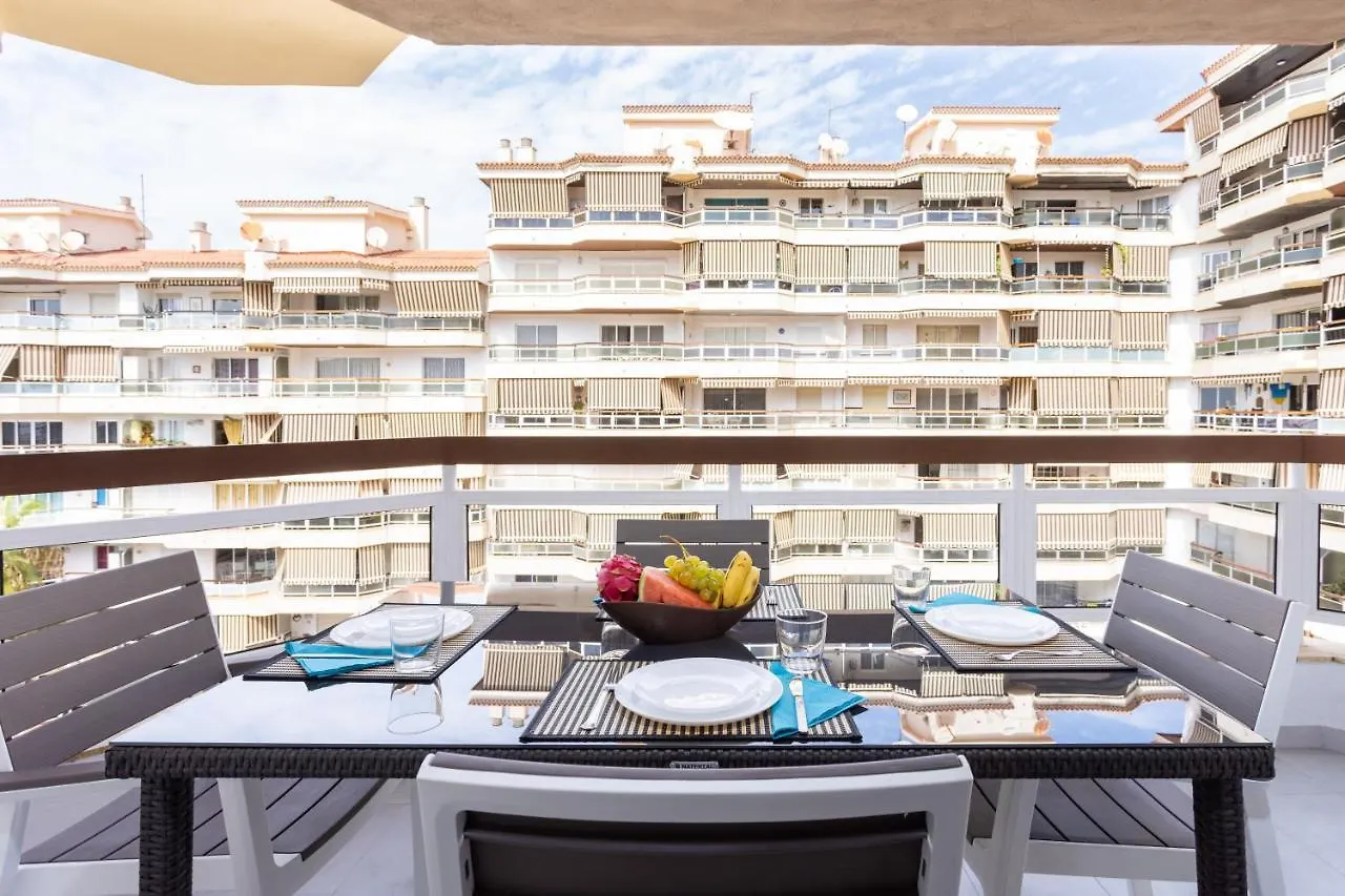 Apartman Home2Book Paradise Los Cristianos, Pool & Wifi Arona